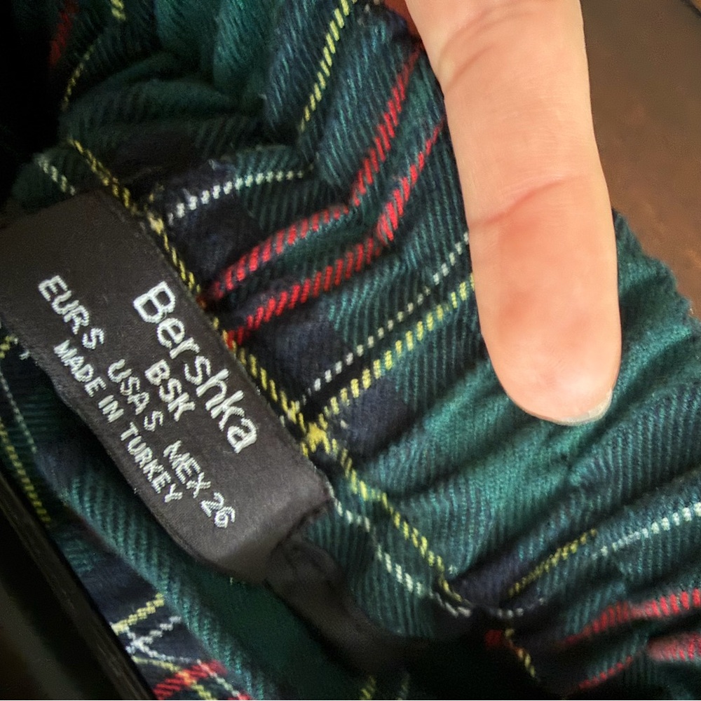 Bershka Green and Red Plaid Pants - Picture 2 of 2